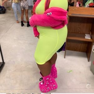 Fur coat ($20), Plateform boots ($120)